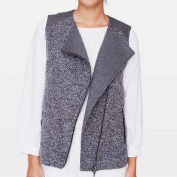 Club Monaco Jackets & Blazers - Club Monaco Gray Textured Vest